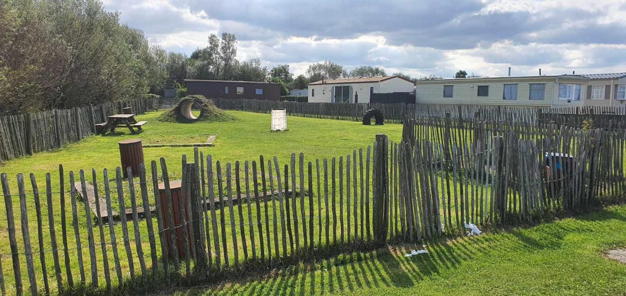 Mobile Home Au Camping New Vennepark Harendijk Bilik gambar